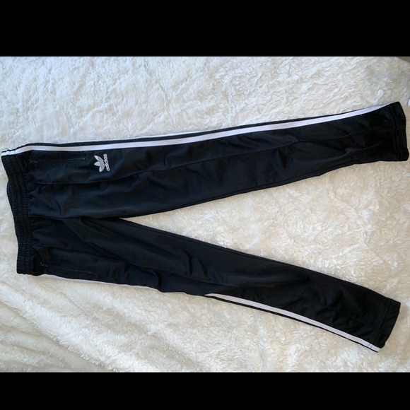 adidas Pants - Adidas mid-rise sport pant with side ankle zipper